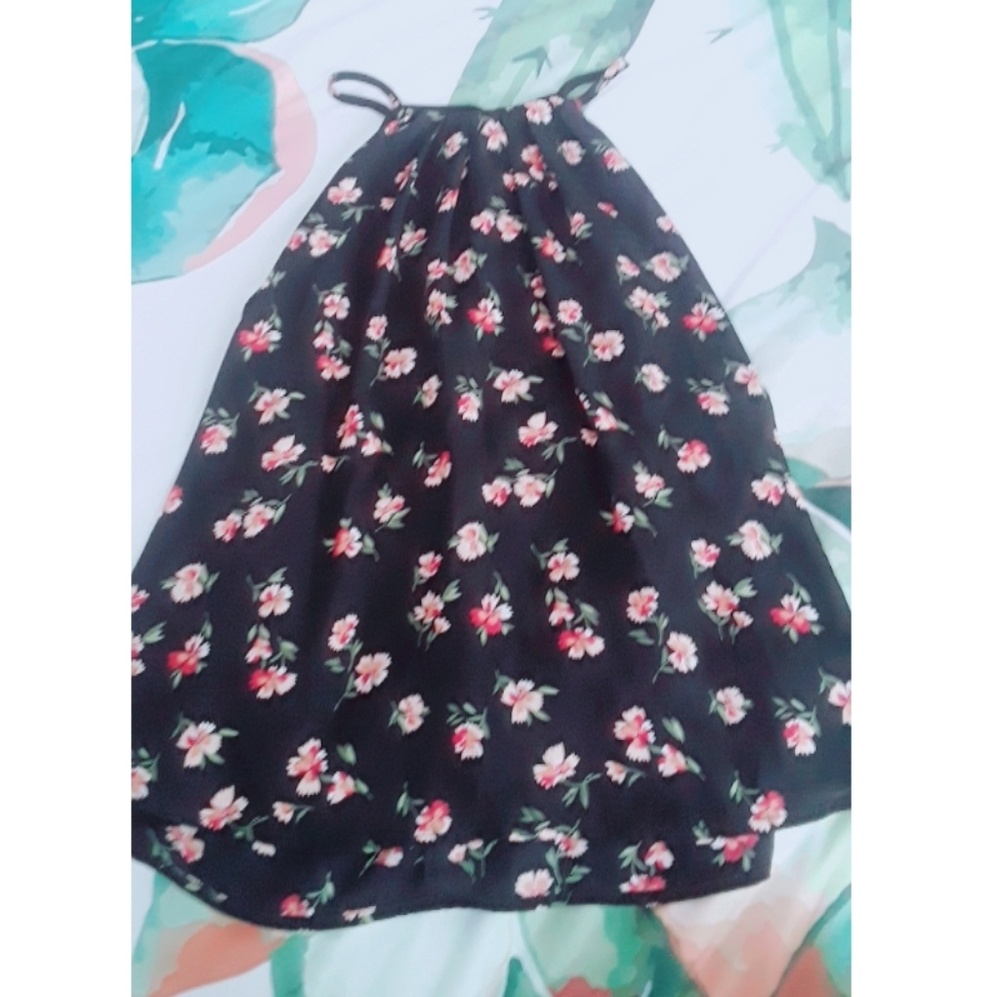 Forever 21 flower shirt
